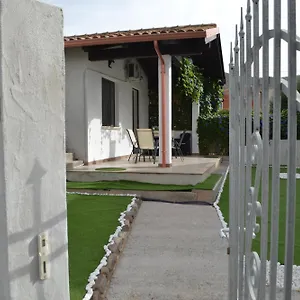 Casa Giovanna San Giovanni Suèrgiu